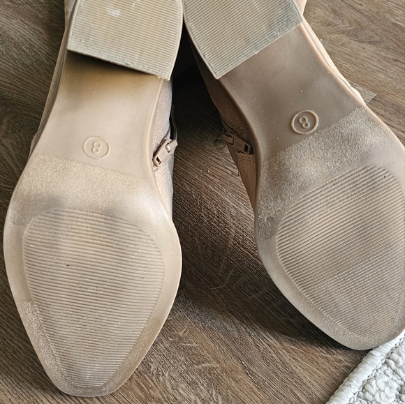 Universal Thread size 8 knee-high boots - Picture 5 of 5